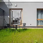 Exclusive Kajdasza By Renters 아파트