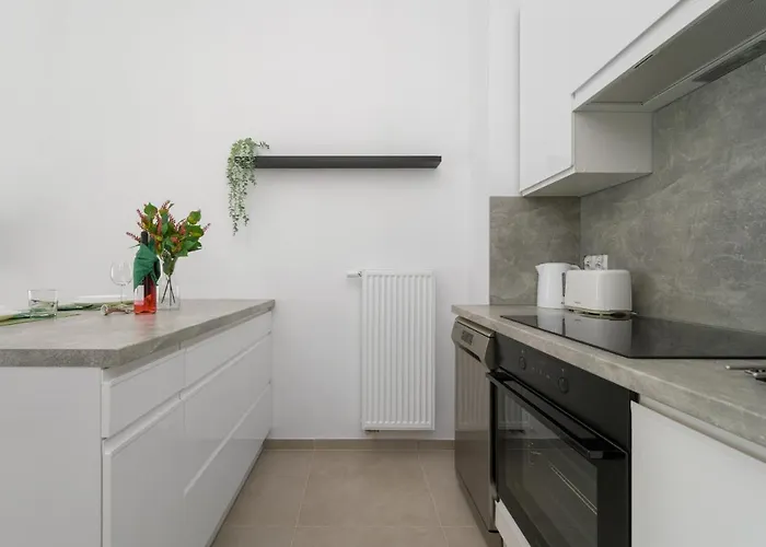 Exclusive Kajdasza By Renters * Breslavia